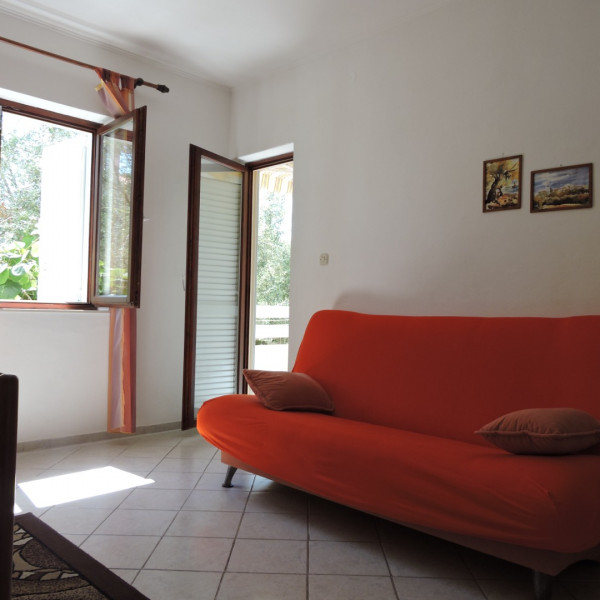 Apartman 2, Apartments Ivanov Novalja