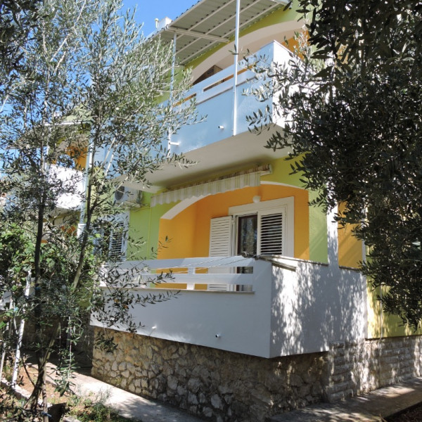 Apartment 2, Apartmani Ivanov Novalja